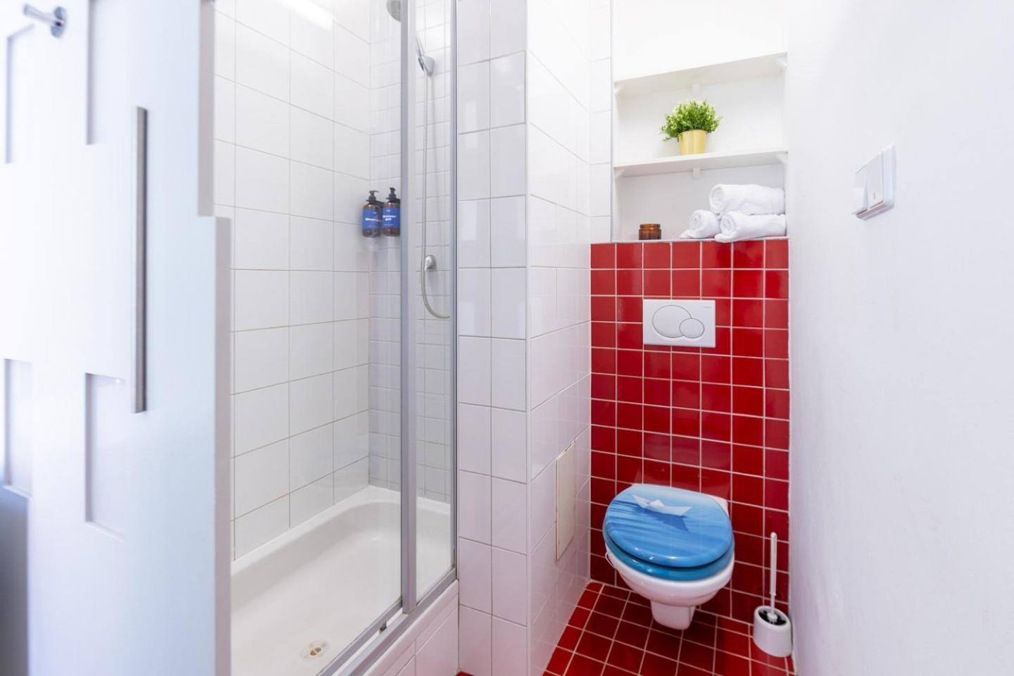 Days - In Location - Lesser Town - Park Nearby Apartment Prague